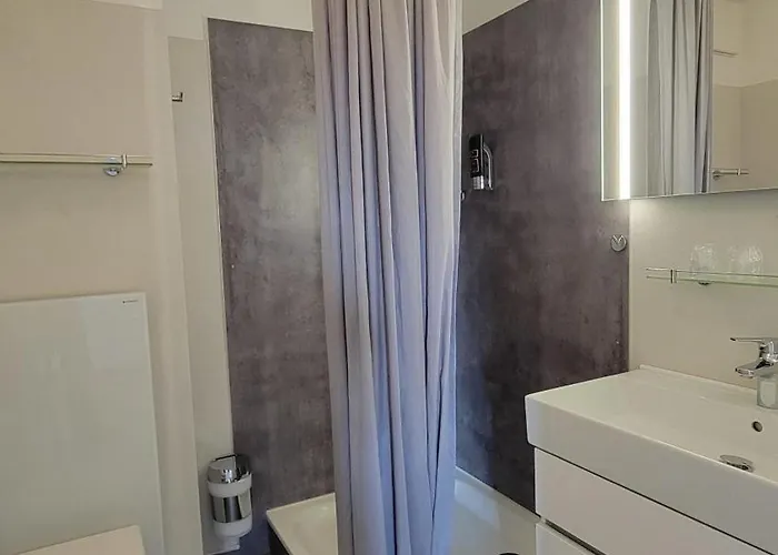 15 Im Haus Huehnergott شقة Sellin (Rugen)